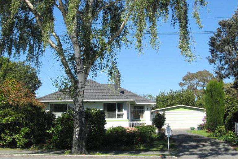Photo of property in 351 Wairakei Road, Burnside, Christchurch, 8053