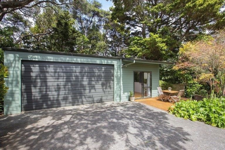 Photo of property in 596 Leigh Road, Whangateau, Warkworth, 0985