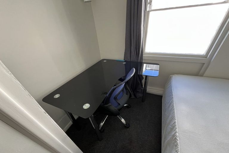 Photo of property in 31 Rugby Street, Mount Cook, Wellington, 6021