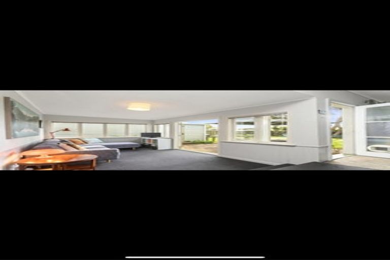 Photo of property in 19 Rimu Street, New Lynn, Auckland, 0600