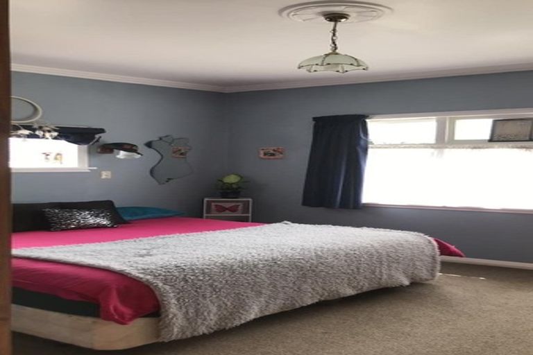 Photo of property in 57 Salisbury Street, Levin, 5510