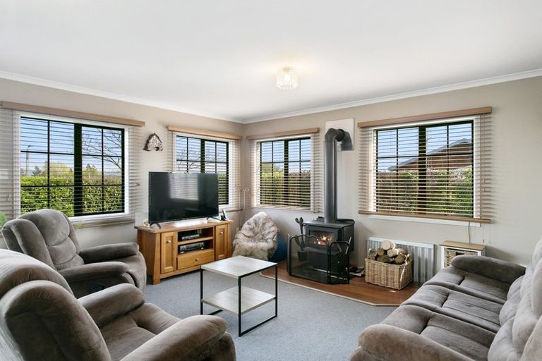 Photo of property in 10 Grace Crescent, Richmond Heights, Taupo, 3330