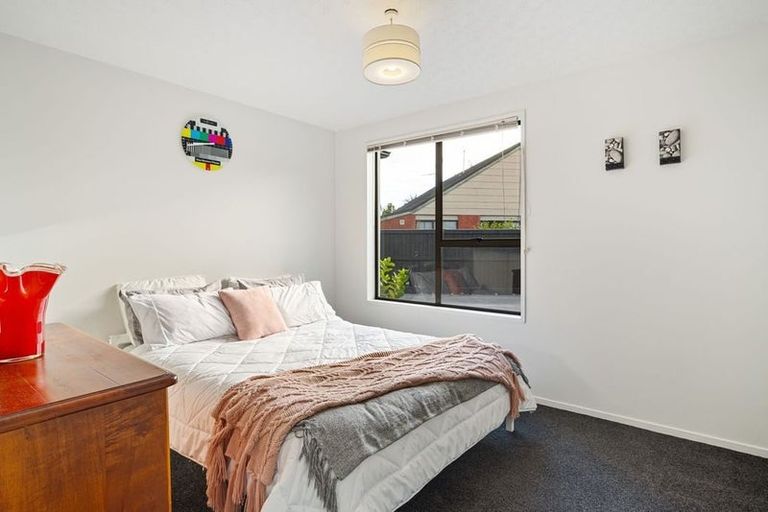 Photo of property in 45 Karnak Crescent, Russley, Christchurch, 8042