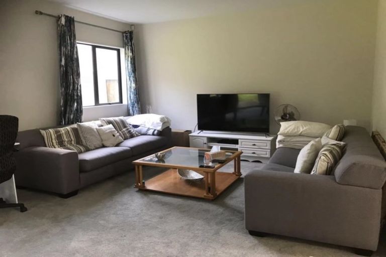 Photo of property in 18/79 Ranfurly Road, Alfriston, Auckland, 2105