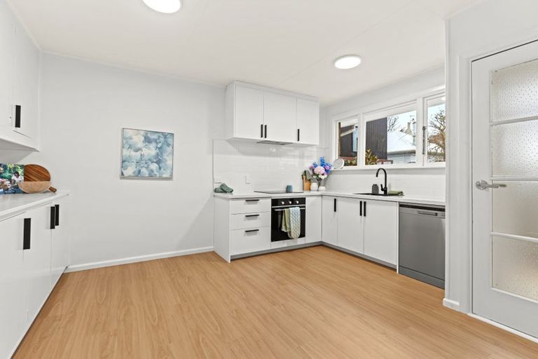 Photo of property in 2/124 Huxley Street, Sydenham, Christchurch, 8023