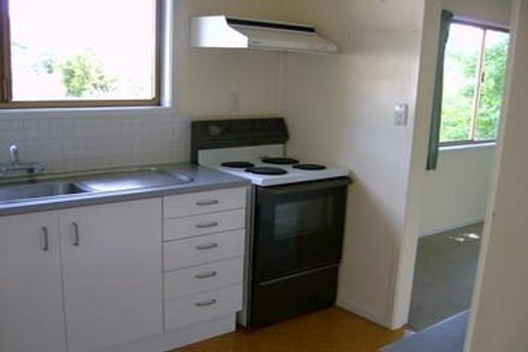 Photo of property in 8 Oldham Place, Browns Bay, Auckland, 0630