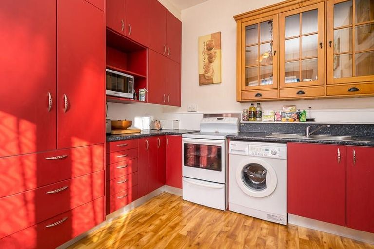 Photo of property in 18 Thorn Street, Caversham, Dunedin, 9012