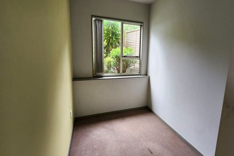 Photo of property in 14 Bruce Road, Glenfield, Auckland, 0629
