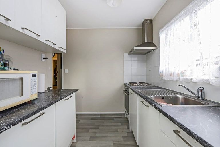 Photo of property in 2 Kilkee Terrace, Flaxmere, Hastings, 4120