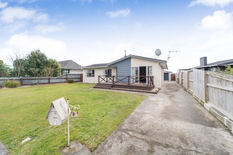 Photo of property in 11 Paradise Place, Milson, Palmerston North, 4414