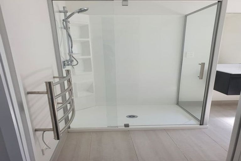 Photo of property in 3 Lockheed Street, Hobsonville, Auckland, 0618