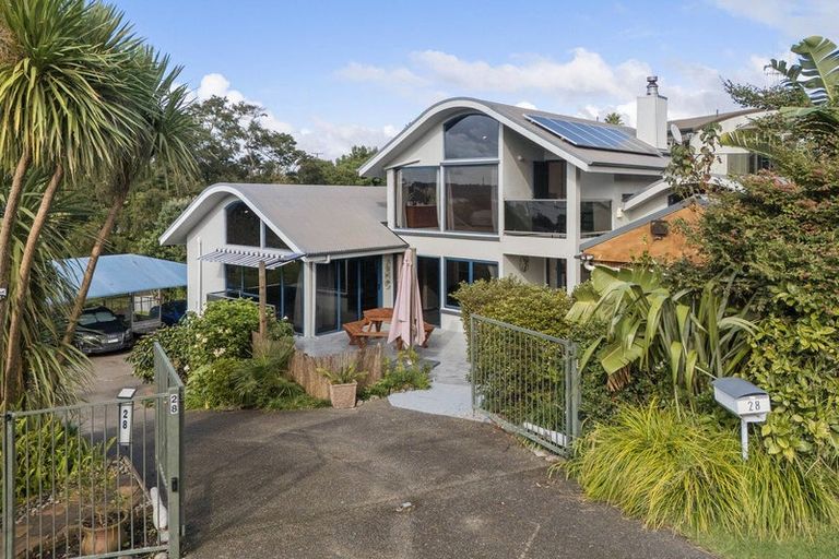 Photo of property in 28 Owen Place, Omokoroa, 3114