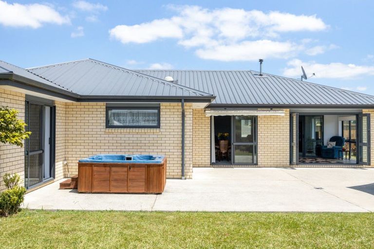 Photo of property in 24 Fairway Drive, Morrinsville, 3300