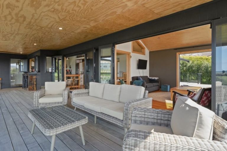 Photo of property in 261b Walker Road East, Aongatete, 3178