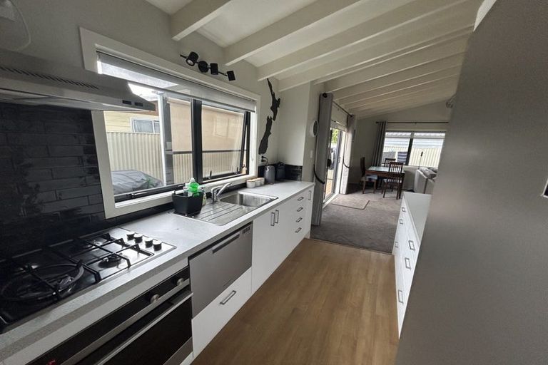 Photo of property in 2/832 Cook Place, Raureka, Hastings, 4120