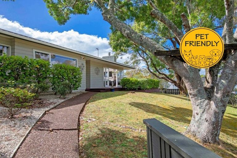 Photo of property in 98 Angelo Avenue, Howick, Auckland, 2014