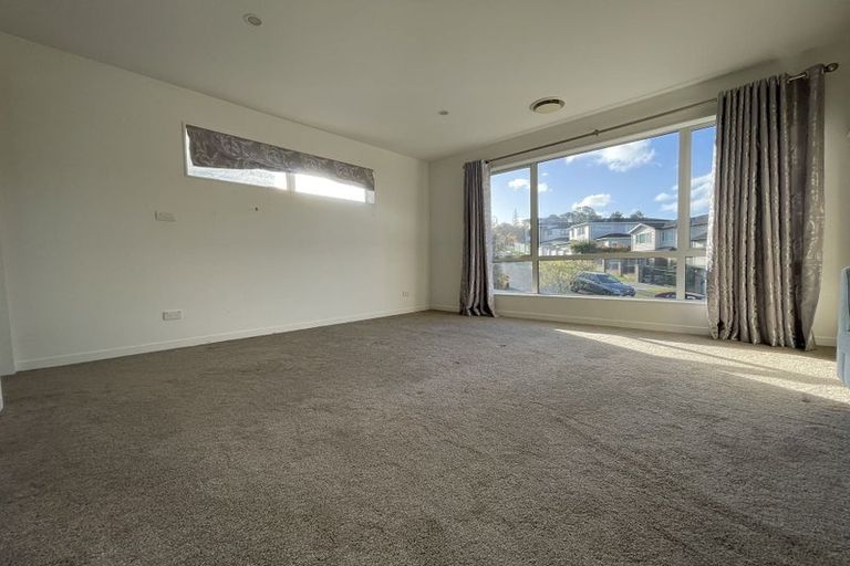 Photo of property in 67 Golden Morning Drive, Albany Heights, Auckland, 0632