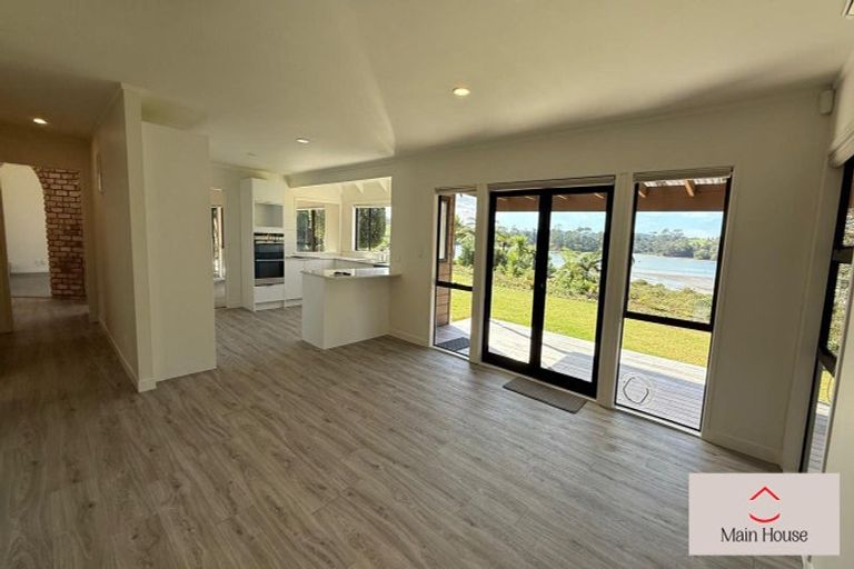 Photo of property in 65 Totara Road, Whenuapai, Auckland, 0618