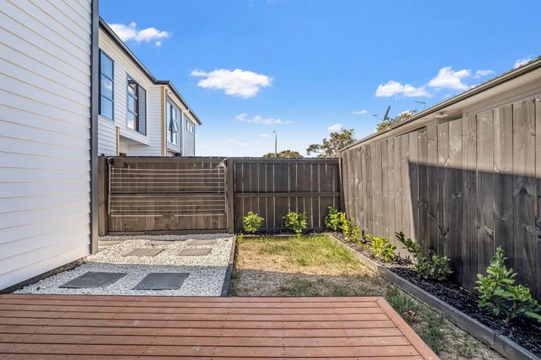 Photo of property in 2b Mayflower Close, Mangere East, Auckland, 2024