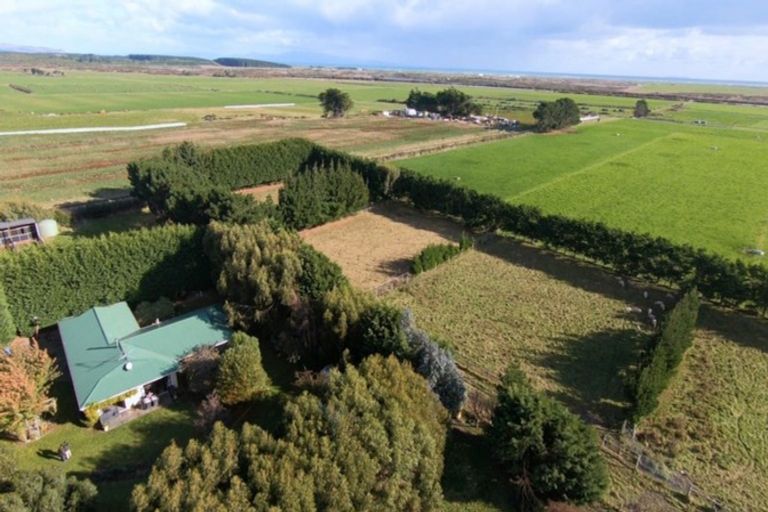 Photo of property in 208 Coggins Road, New River Ferry, Invercargill, 9879