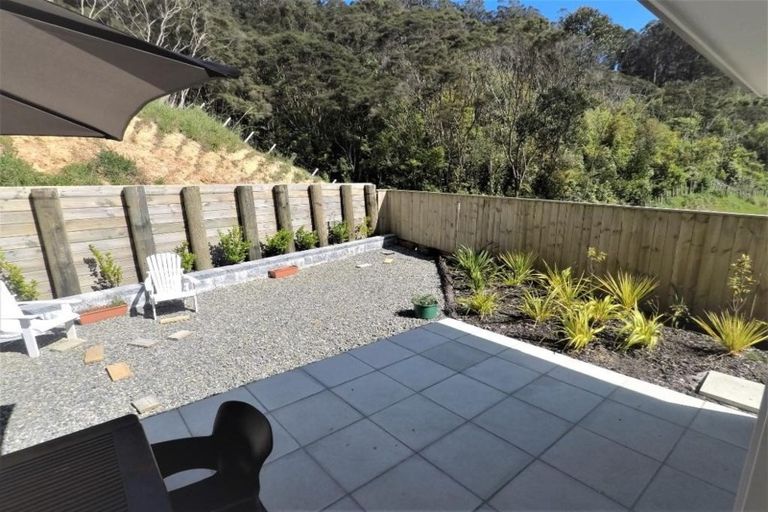 Photo of property in 47a Banks Boulevard, Whitby, Porirua, 5024