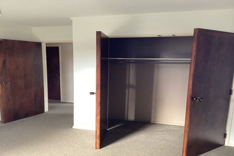 Photo of property in 3/13 Aorangi Place, Birkenhead, Auckland, 0626