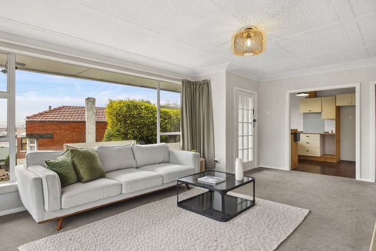 Photo of property in 369 South Road, Caversham, Dunedin, 9012