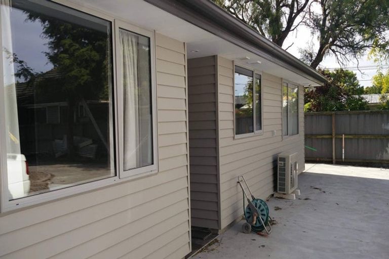 Photo of property in 60 Middleton Road, Upper Riccarton, Christchurch, 8041