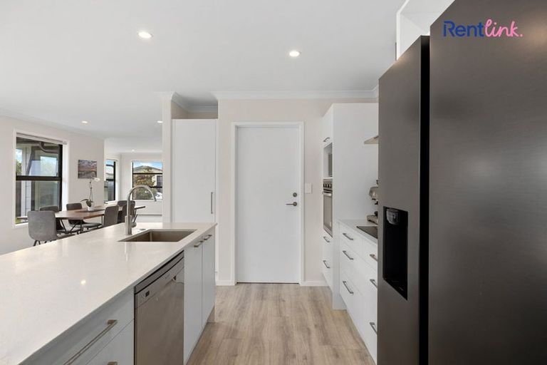 Photo of property in 19 Stevenson Drive, Papamoa, 3118