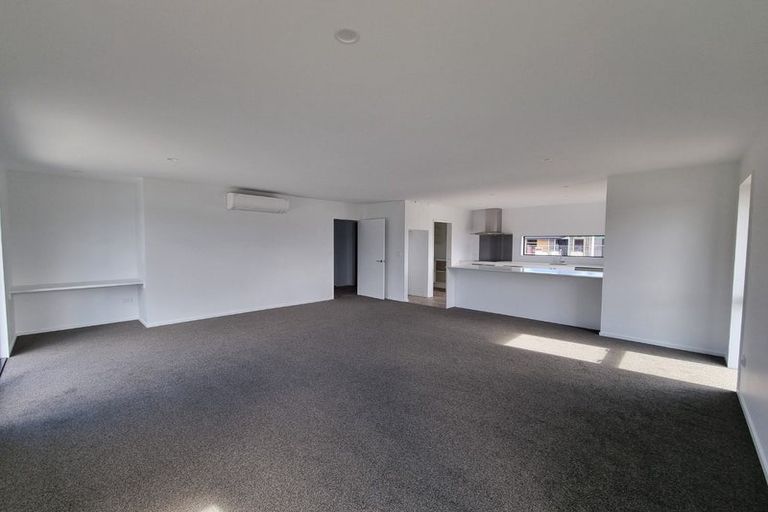 Photo of property in 1 Alhambra Road, Rolleston, 7615