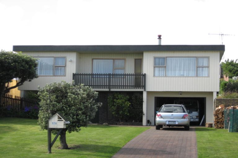 Photo of property in 174 Karaka Street, Castlecliff, Whanganui, 4501