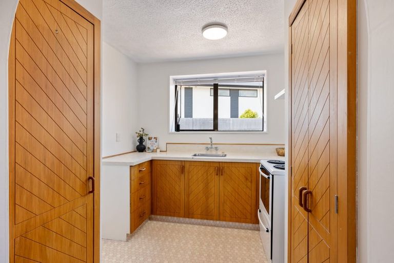 Photo of property in 3/12 Lyndon Street, Riccarton, Christchurch, 8011