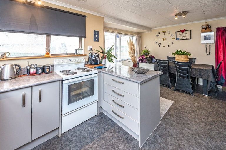 Photo of property in 34a Hood Street, Castlecliff, Whanganui, 4501