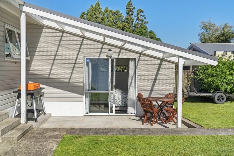 Photo of property in 13 Fairview Place, Te Puke, 3119