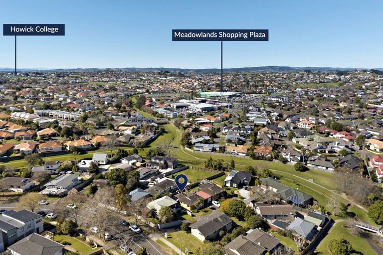Photo of property in 50b Mirrabooka Avenue, Botany Downs, Auckland, 2010