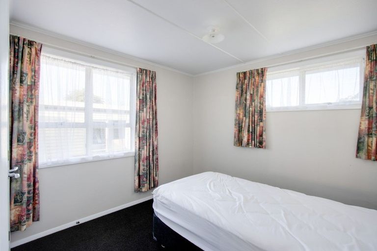 Photo of property in 8 Curling Crescent, Onekawa, Napier, 4110