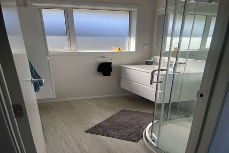 Photo of property in 8 Keighleys Road, Bromley, Christchurch, 8062