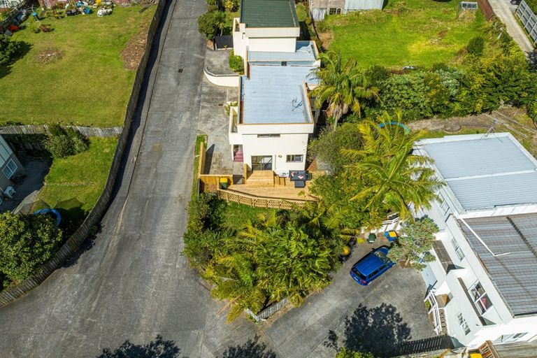 Photo of property in 3/24 Eastglen Road, Glen Eden, Auckland, 0602