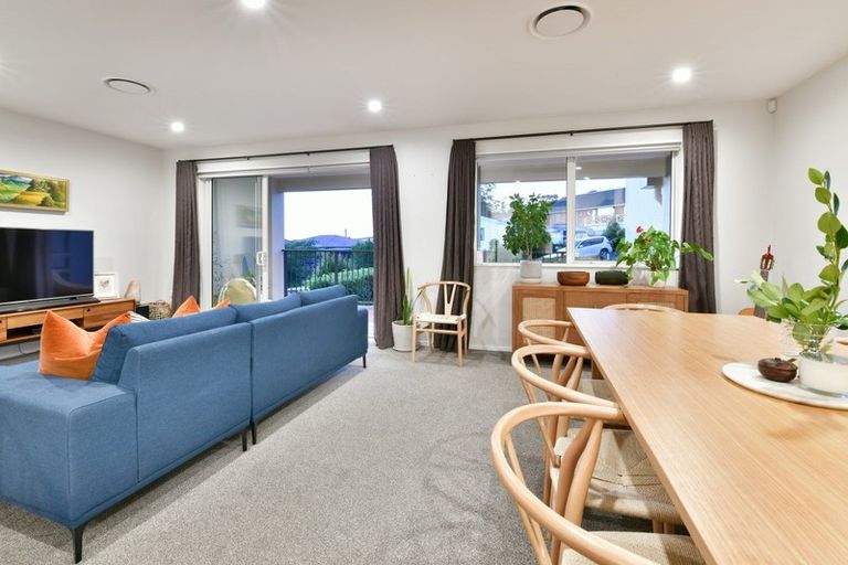 Photo of property in 3b Melia Place, Stanmore Bay, Whangaparaoa, 0932
