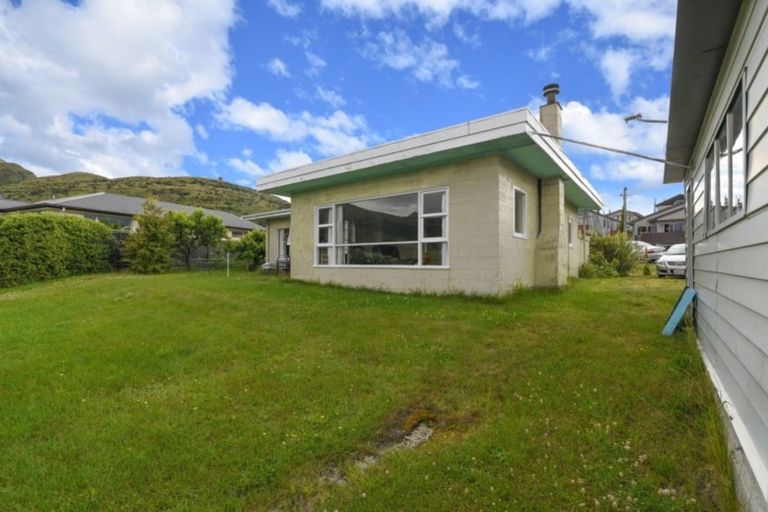 Photo of property in 45 Stewart Street, Frankton, Queenstown, 9300