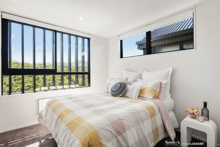 Photo of property in 19/6 Bushland Grove, Paparangi, Wellington, 6037