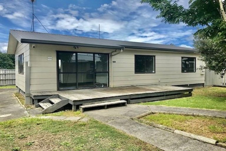 Photo of property in 1/100 Shifnal Drive, Randwick Park, Auckland, 2105