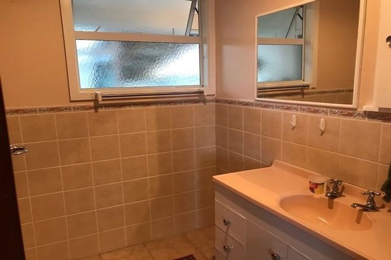 Photo of property in 70 Pine Avenue, Melville, Hamilton, 3206