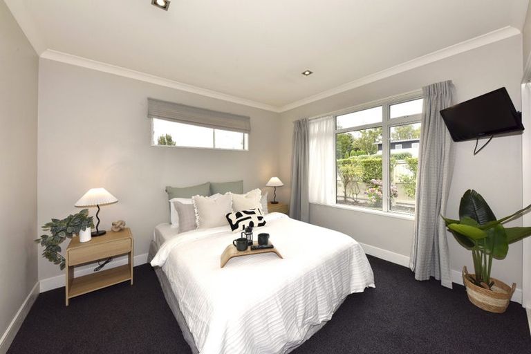 Photo of property in 1/414 Ilam Road, Bryndwr, Christchurch, 8052