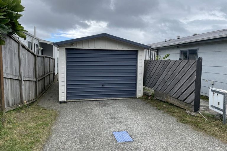 Photo of property in 32a Nalanda Crescent, Broadmeadows, Wellington, 6035