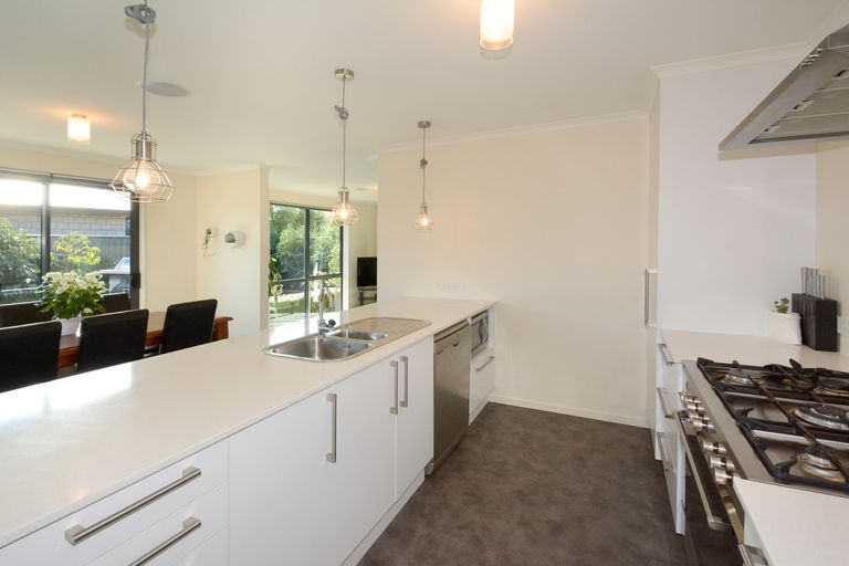 Photo of property in 8 Didham Drive, Mosgiel, 9024