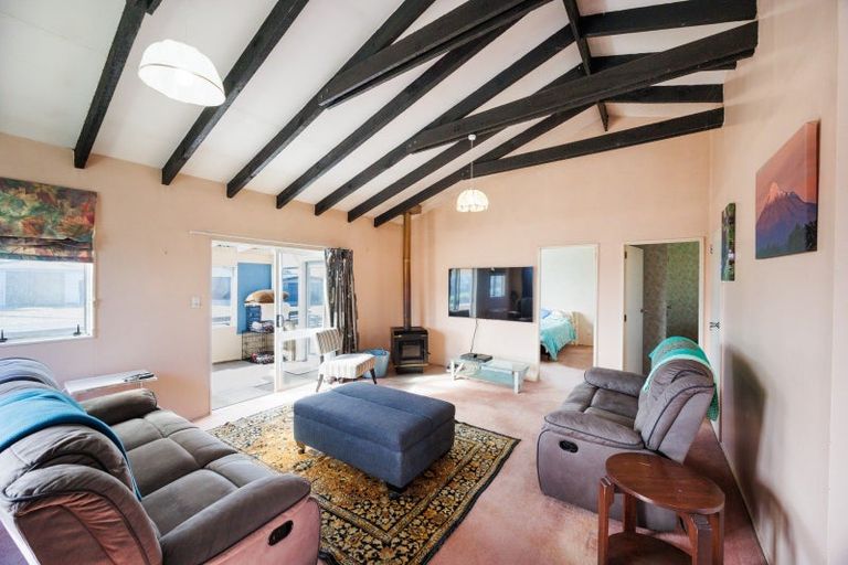 Photo of property in 4 Te Awa Street, Foxton Beach, Foxton, 4815