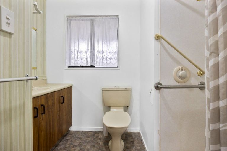 Photo of property in 18e Dick Street, South Dunedin, Dunedin, 9012