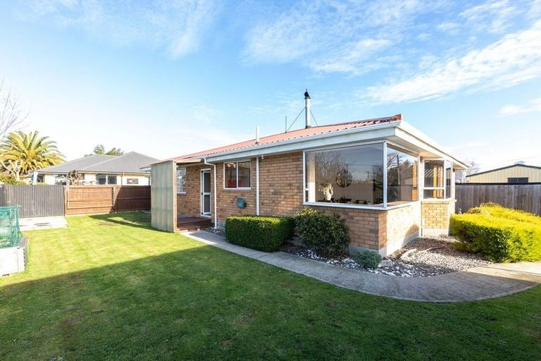 Photo of property in 12 Brixton Street, Islington, Christchurch, 8042