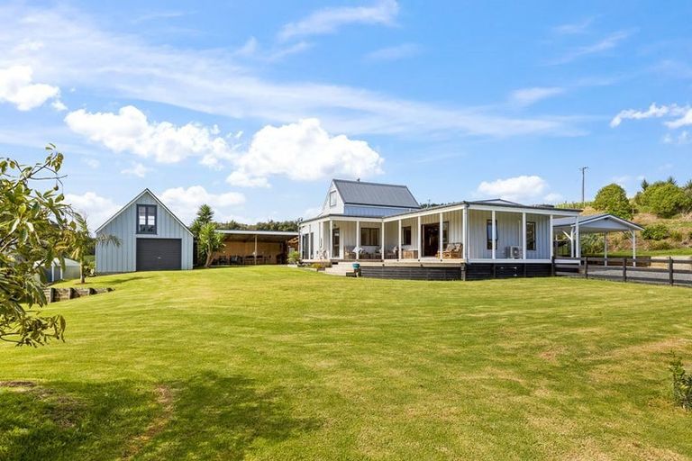 Photo of property in 92 Dennis Road, Kaipara Flats, Warkworth, 0981